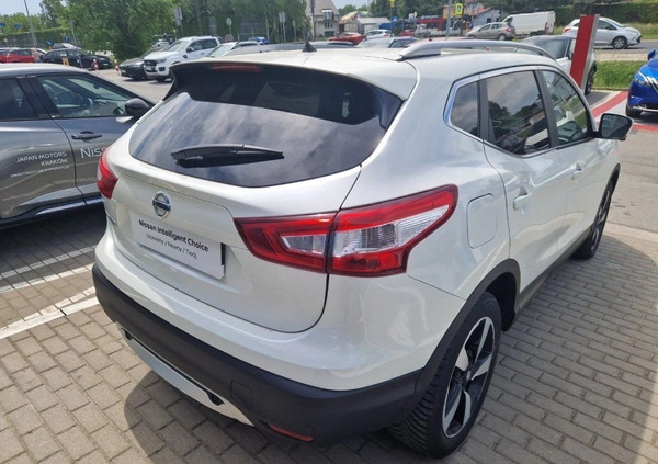 Nissan Qashqai cena 77500 przebieg: 78471, rok produkcji 2017 z Kraków małe 301